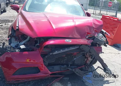 2015 Ford Fusion Se z USA, uszkodzony, nr VIN 1FA6P0H70F5123080